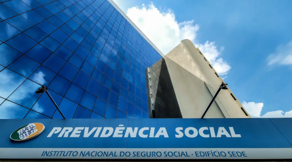 Aposentados têm até 14 de fevereiro para pedir ressarcimento ao INSS