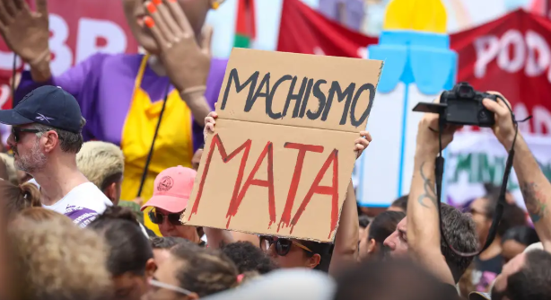 Entenda o que são “redpill” e outros termos de ódio contra mulheres