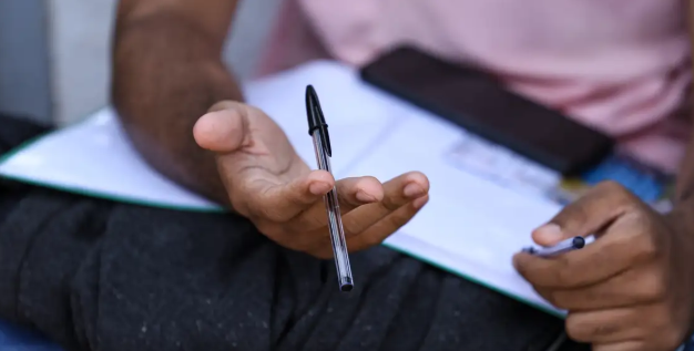 Prazo para pedir isenção da taxa de inscrição no Enem começa no dia 13