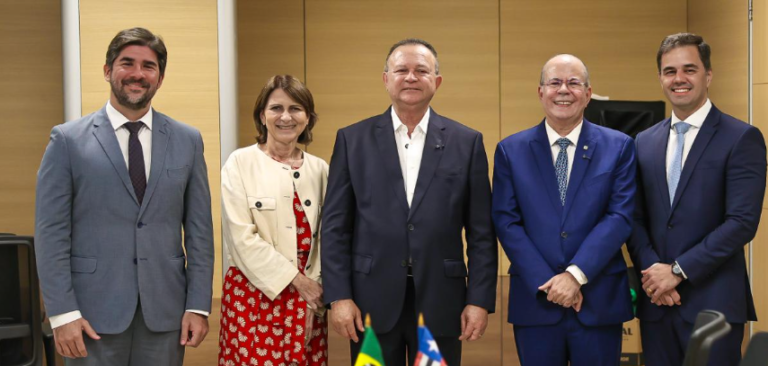 Em Brasília, governador Carlos Brandão busca moradia digna para famílias maranhenses