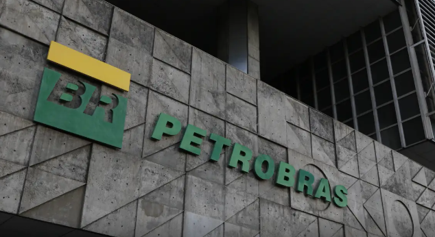 Petrobras implementa desconto no diesel a partir desta segunda-feira