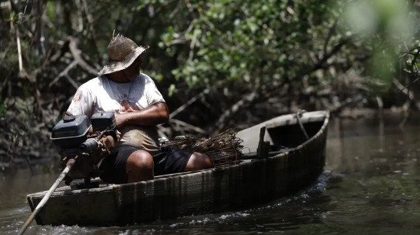 INSS paga em julho R$ 874 milhões a 149,5 mil pescadores
