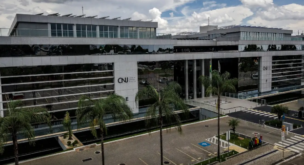 CNJ acaba com aposentadoria compulsória como punição máxima para juiz