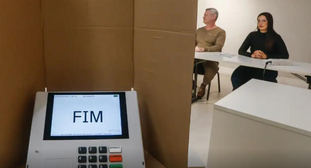 Novas tecnologias levam Justiça Eleitoral a reforçar regras de votação